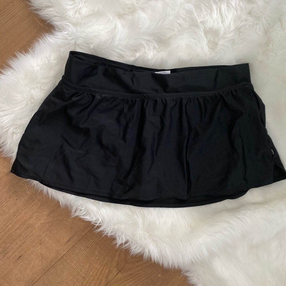 Swim skirt